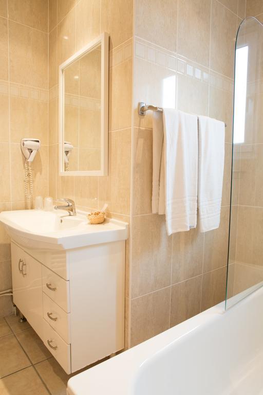 Hotel Bellevue Beaune  Ngoại thất bức ảnh